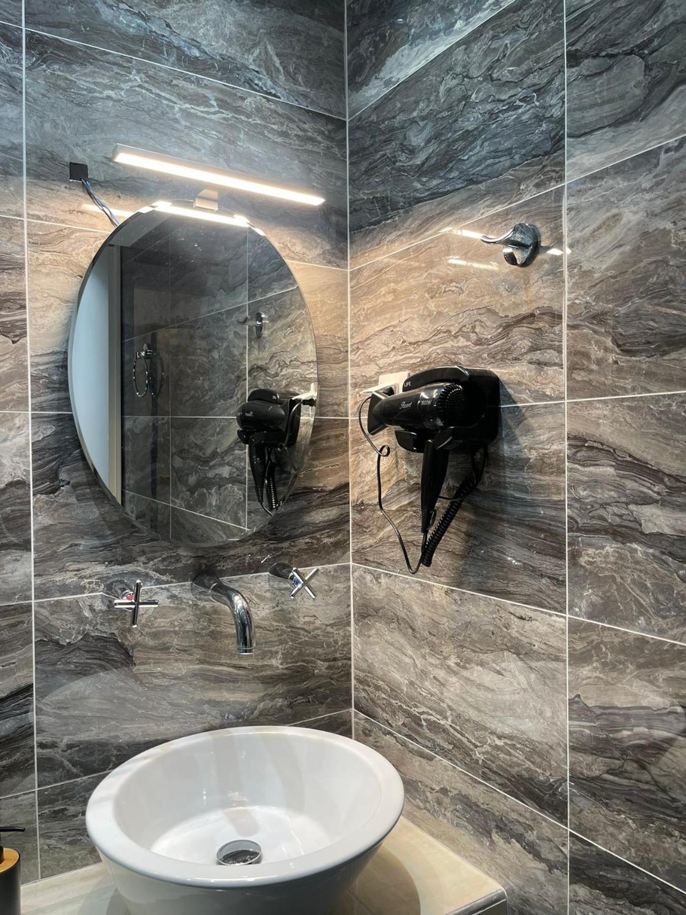 Pansea 12 Exclusive Suites Thessaloniki Exterior photo